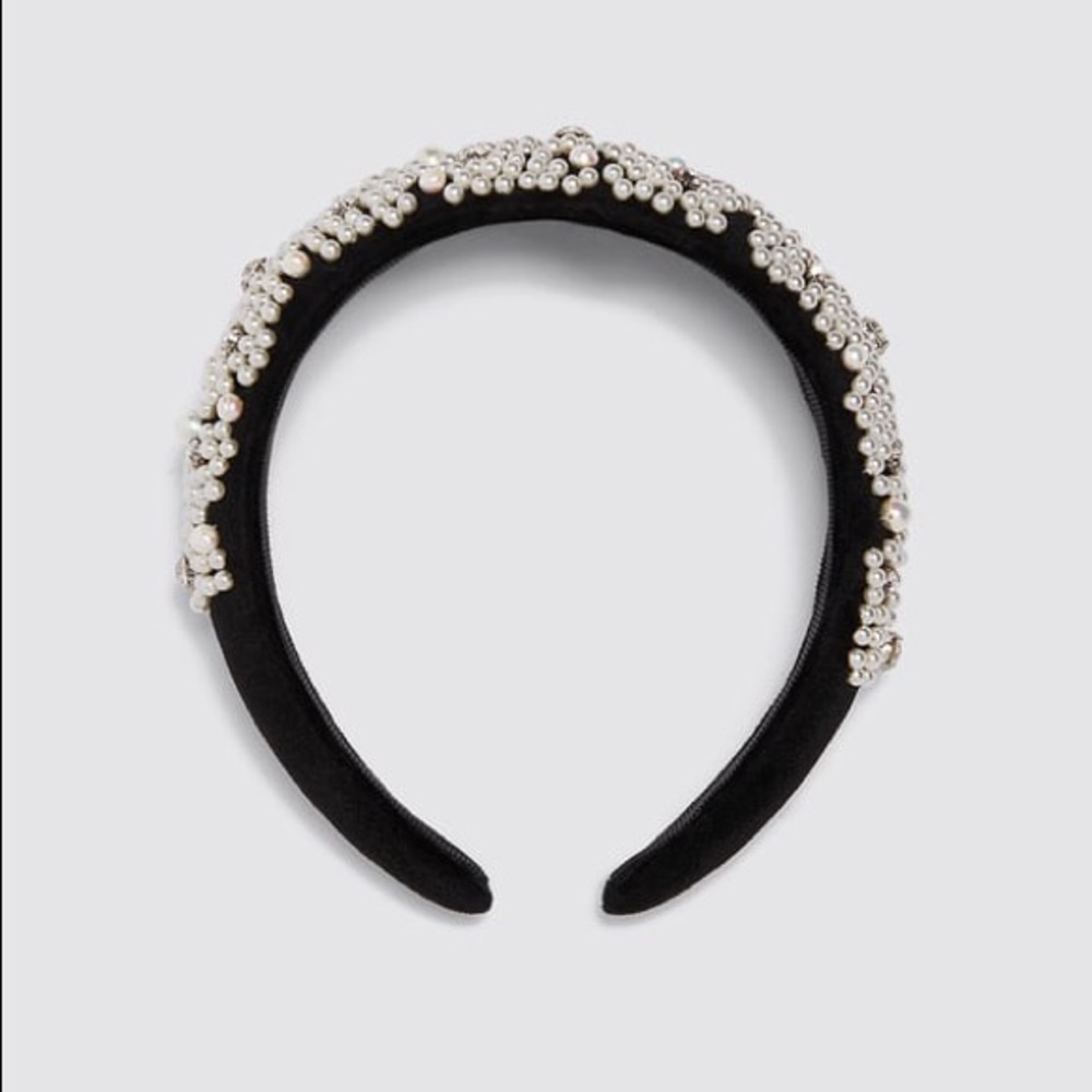 NWOT. Zara Black Pearls Headband. - Picture 3 of 4